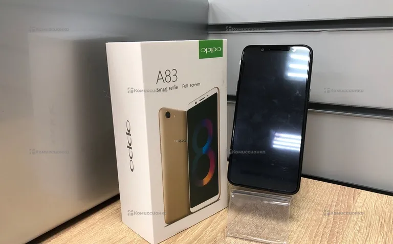 Oppo A83 6128 GB
