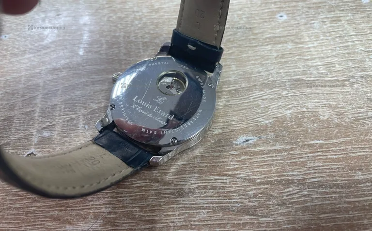 Часы  Louis erard 267