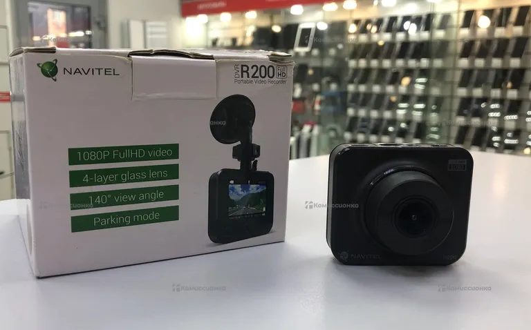 Видеорегистратор Novitel R200