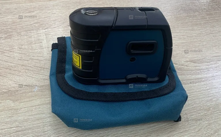 Лазерный уровень Bosch GPL 5 С Professional + BM1