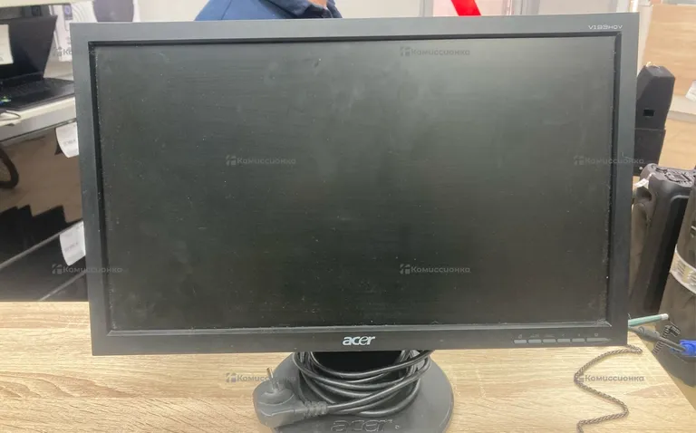 Монитор Asus