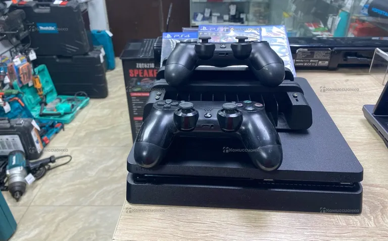Приставка Sony PlayStation 4 Slim 1TB.