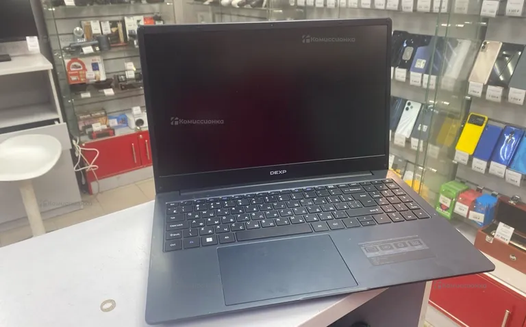 Ноутбук  Dexp Aquilon C15-i5w302