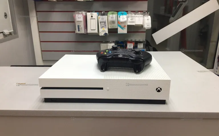 Приставка Xbox One S 512gb