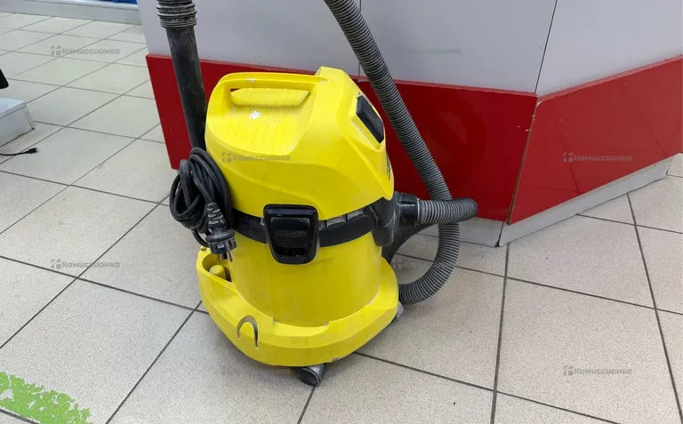 Пылесос  Karcher WD 3 P