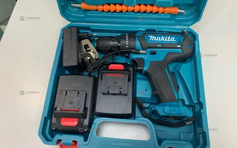 реплика шуруповертMakita  21v