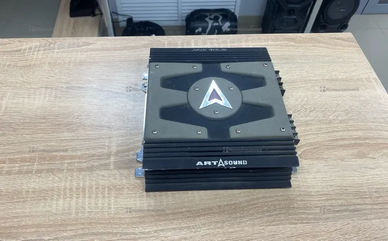 Усилитель  ArtSound