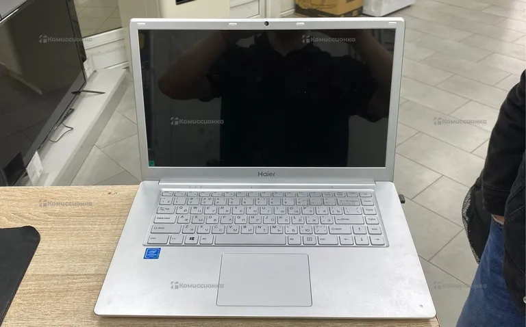 Ноутбук  Haier