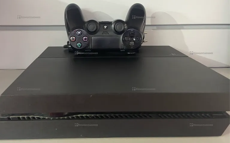Приставка Sony Play Station 4 Fat 500gb