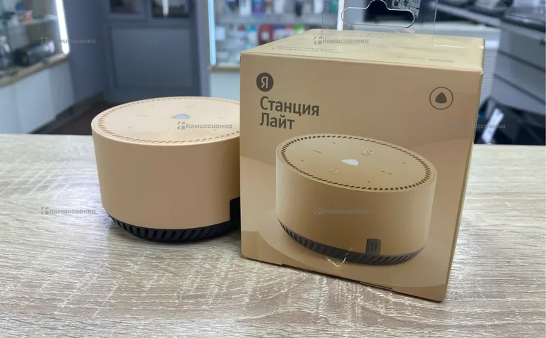 Колонка  Алиса Станция Лайт