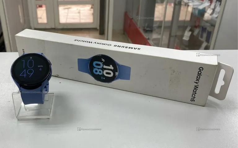 Часы Samsung Galaxy watch 5