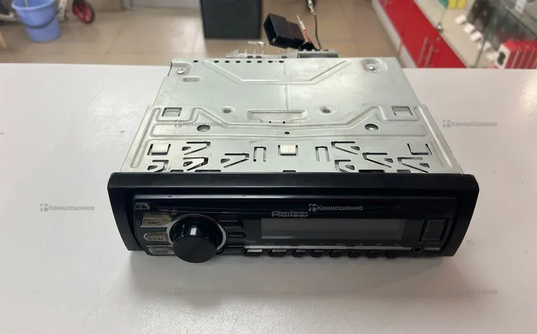 Автомагнитола pioneer deh - 1700UBG