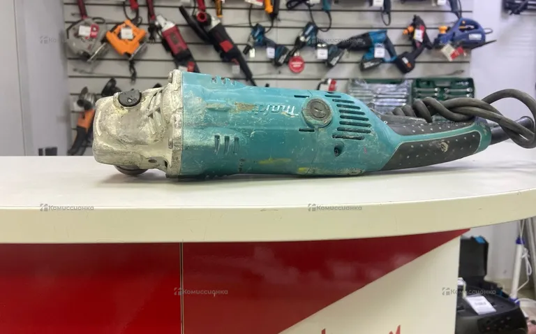 УШМ makita GA6021C