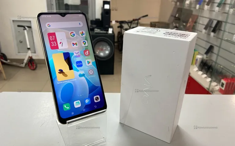 Vivo v 40 lite 5 G 8/256