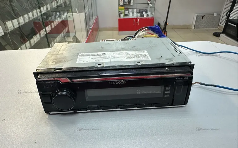 Автомагнитола Kenwood KMM-125