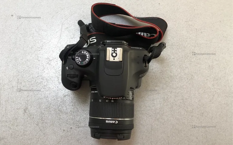 Фотоаппарат  Canon 1200D