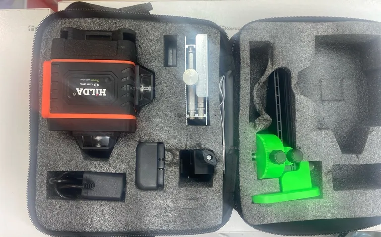 Лазерный уровень HILDA laser level