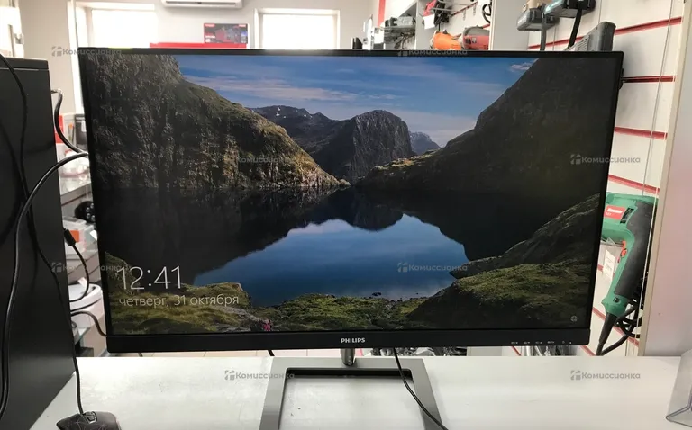 Монитор Philips Монитор Philips 272E1CA