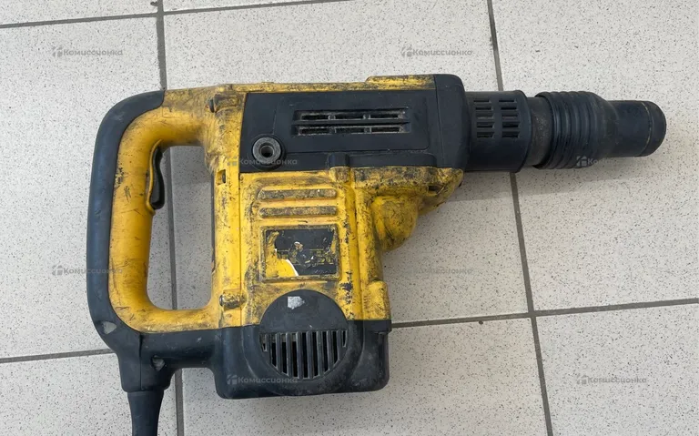 Перфоратор dewalt D25501K