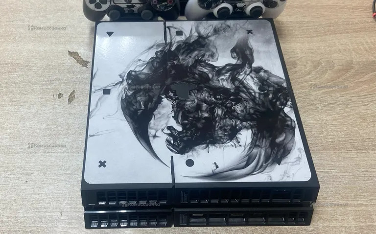 Приставка Sony PlayStation 4 Fat 1TB