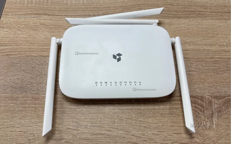 Роутер Snr-Cpe-Me2-Lite
