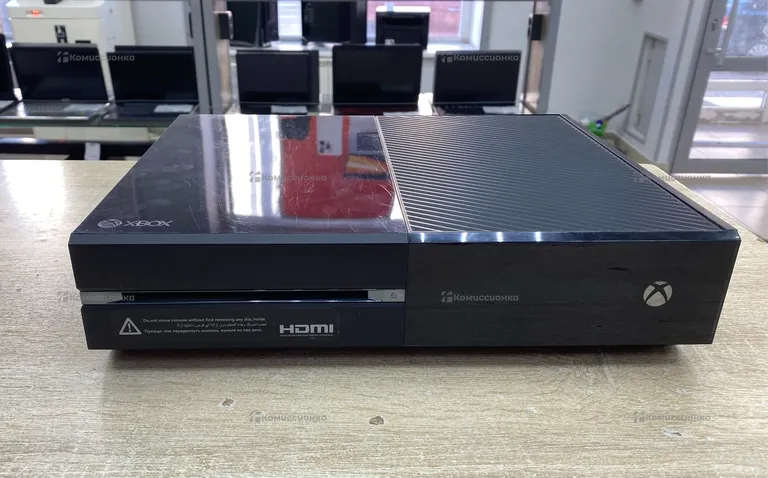Приставка Xbox One 500