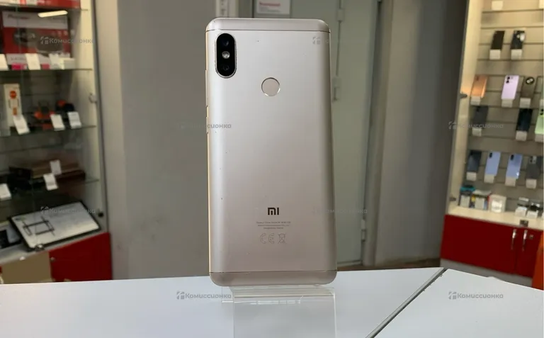 Xiaomi Redmi Note 5 3/32GB.