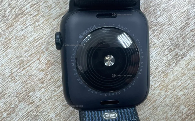 Часы Apple Watch SE 44mm 2Gen