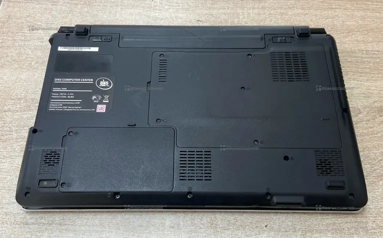 Ноутбук DNS i5-560M 4/128