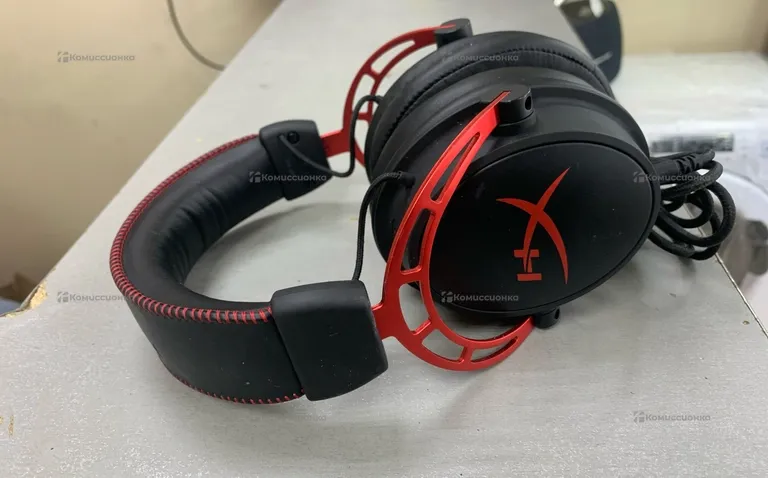 Наушники HyperX