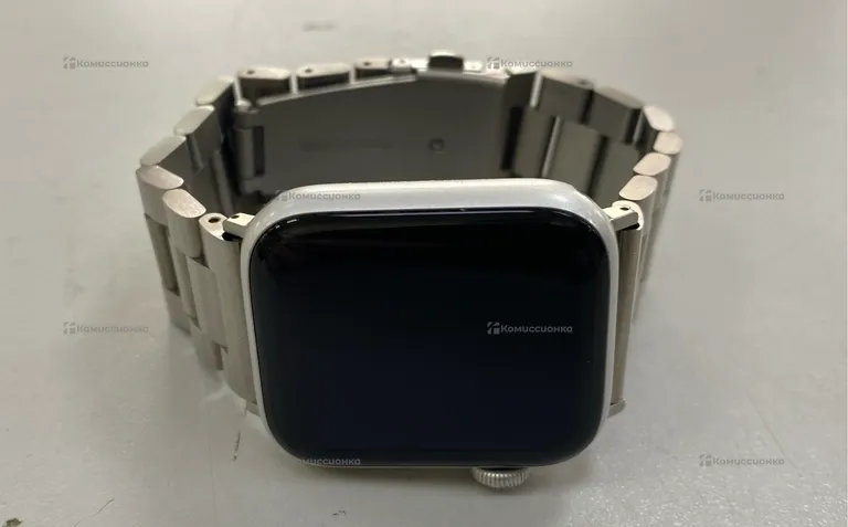 Часы Apple Watch SE 40mm