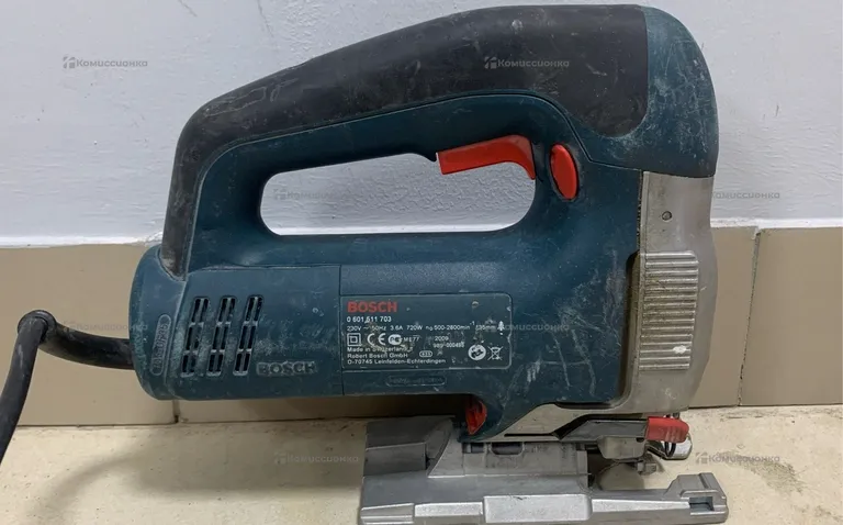 Электролобзик Bosch GST 135 BCE