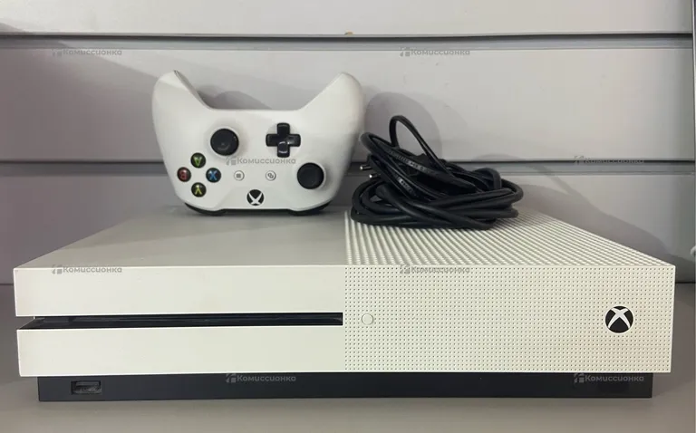Приставка Xbox One S 512 ГБ с дисководом