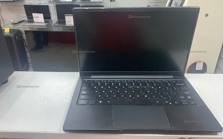 Ноутбук  9tech celeron