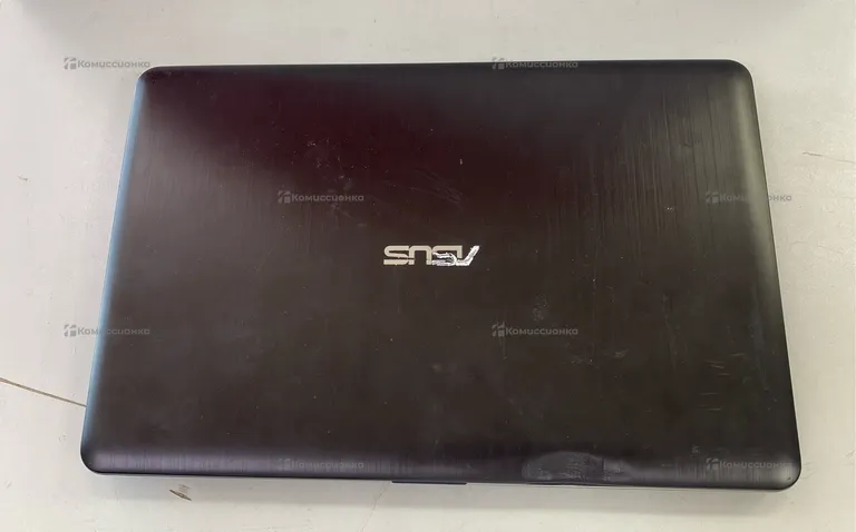 Ноутбук asus