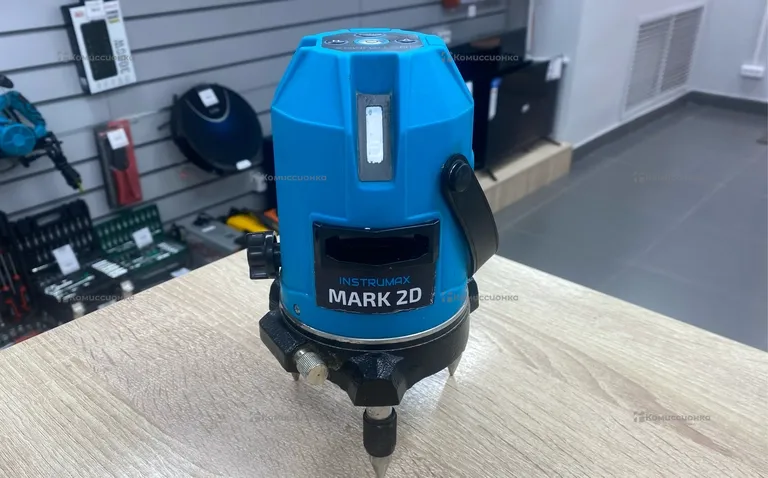 лазерный уровень MARK 2D