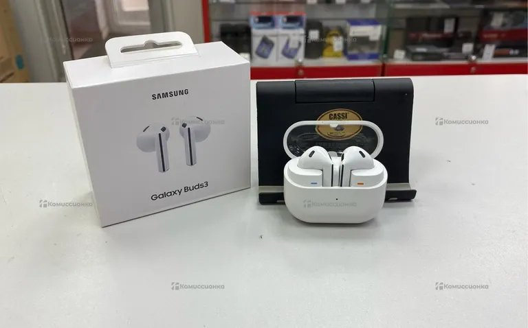 Наушники  Samsung Buds 3