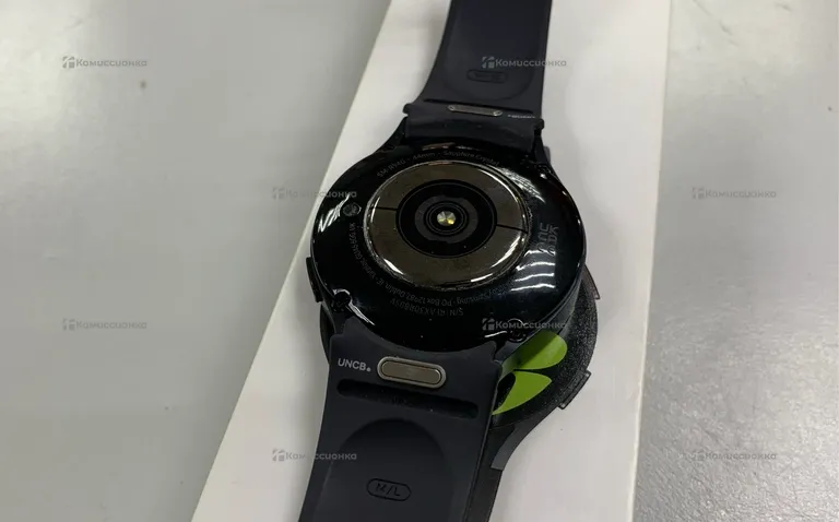 Часы  samsung galaxy watch6