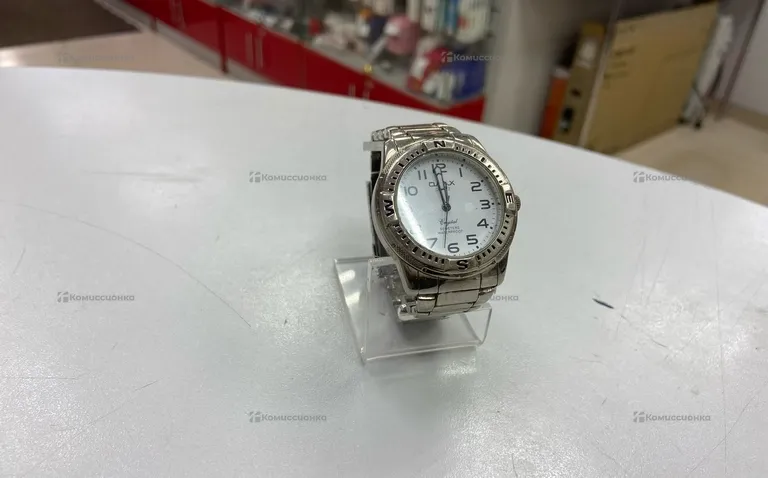 Часы  omax