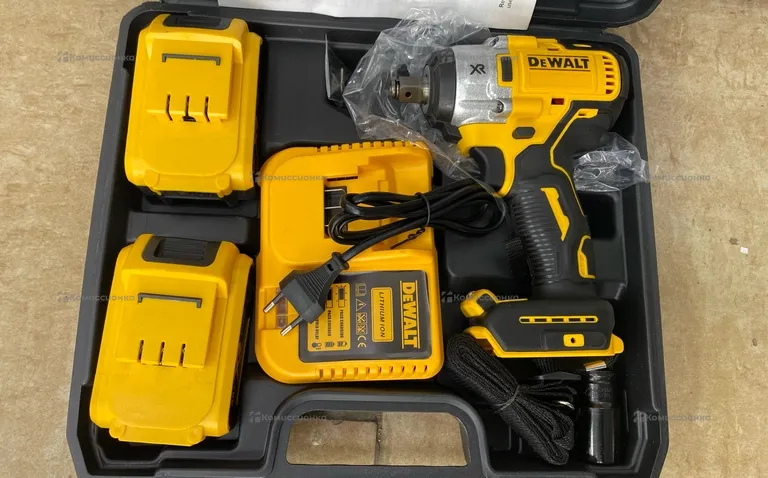 гайковерт Dewalt реплика