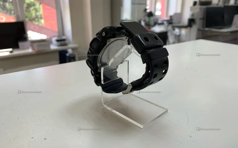 Часы  Casio G-Shock GA-110