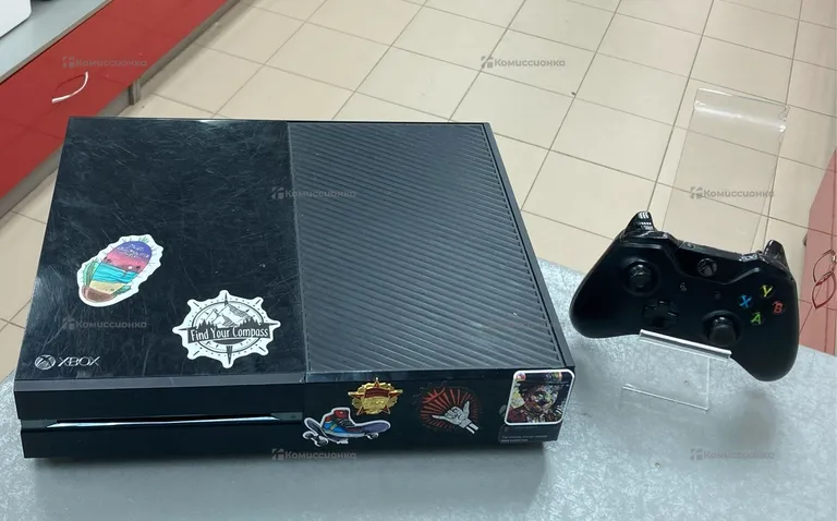 Приставка Xbox One 500Gb