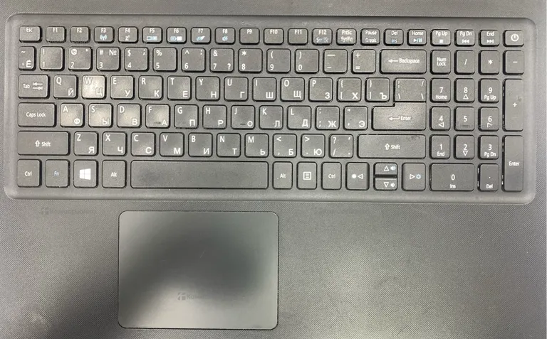 Ноутбук Acer ES1