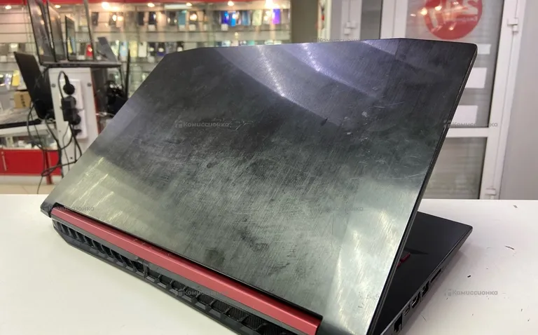 Ноутбук Acer Nitro i5-8250U/GeForce MX150