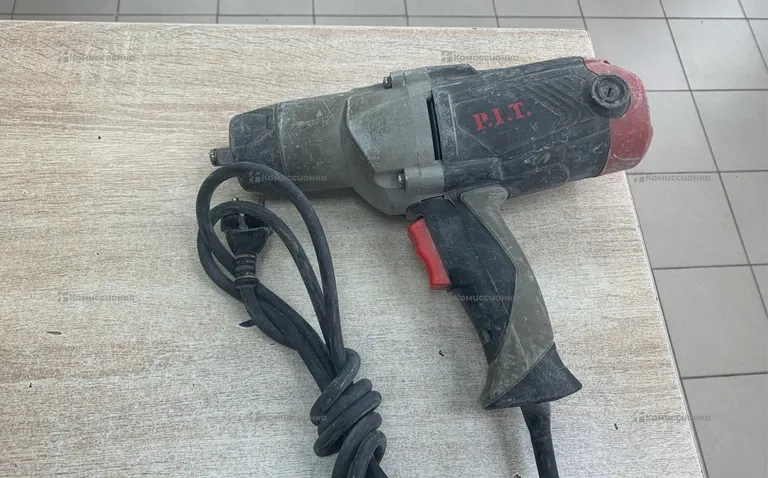 Гайковерт Pit PIW1100-C