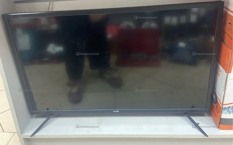 Телевизор Tuvio STV-32DHBK2R