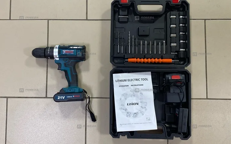 Шруповерт Makita