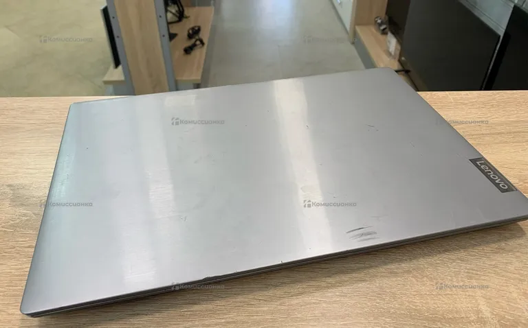 Ноутбук  Lenovo 18W8