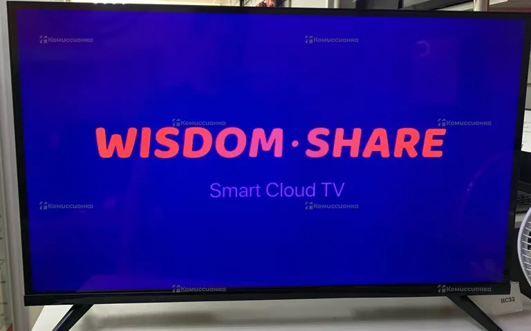 Телевизор SMART TV. COLOR TV