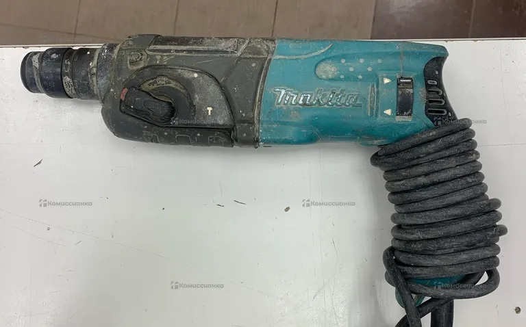 Перфоратор Makita HR2470